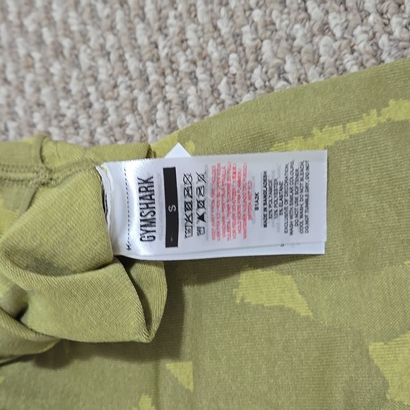 Gymshark Camo Leggings - Picture 4 of 4